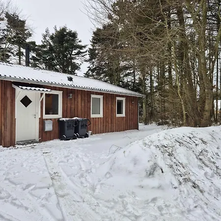 Cosy Private 800 M From The