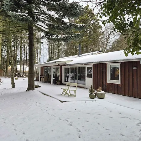 Cosy Private 800 M From The Дом отдыха