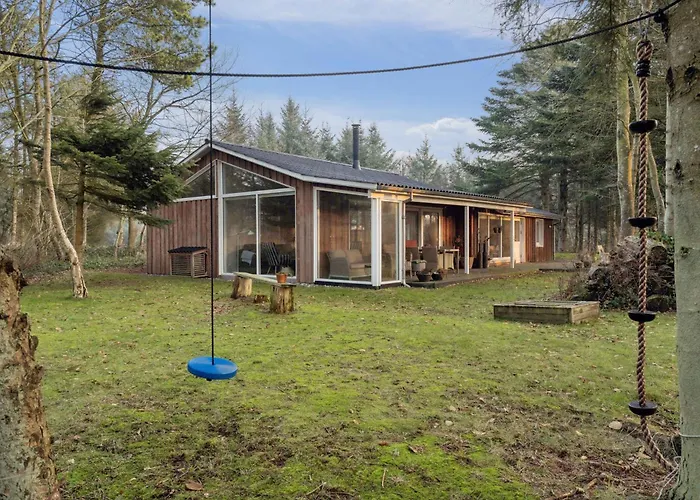 Дом отдыха Cosy Private 800 M From The